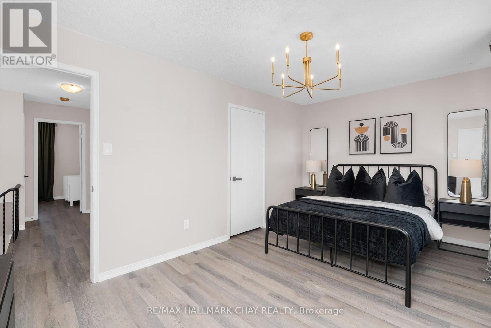 25 Garden Drive, Barrie, Ontario  L4N 5T8 - Photo 15 - S12971762