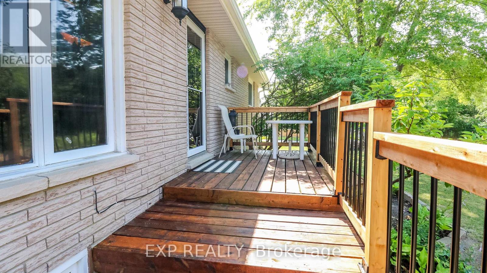 218 Jephson Street, Tay (Victoria Harbour), Ontario  L0K 2A0 - Photo 5 - S12971778