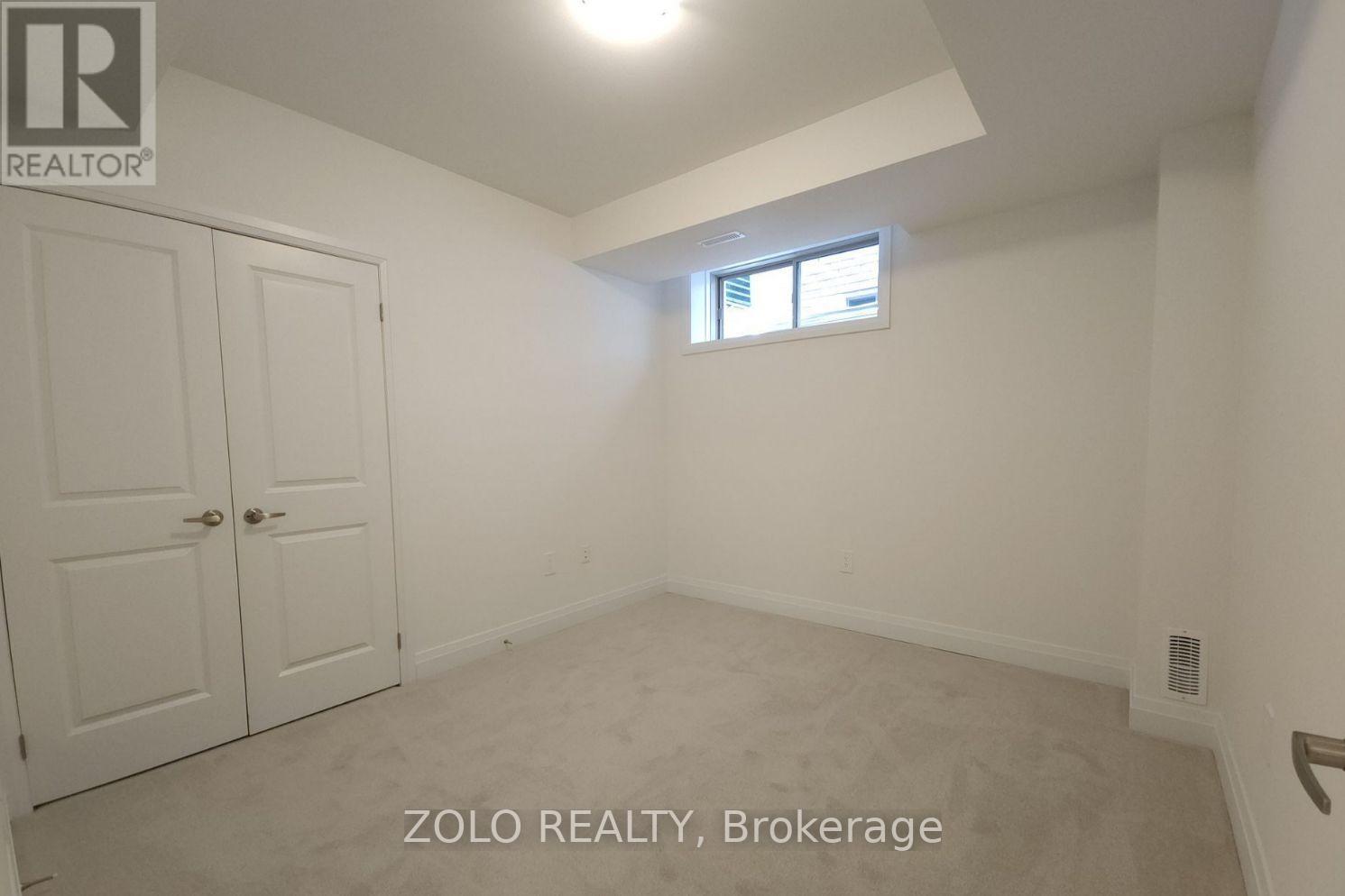 Lower - 122 Franklin Trail, Barrie, Ontario  L9J 0J2 - Photo 9 - S12971910