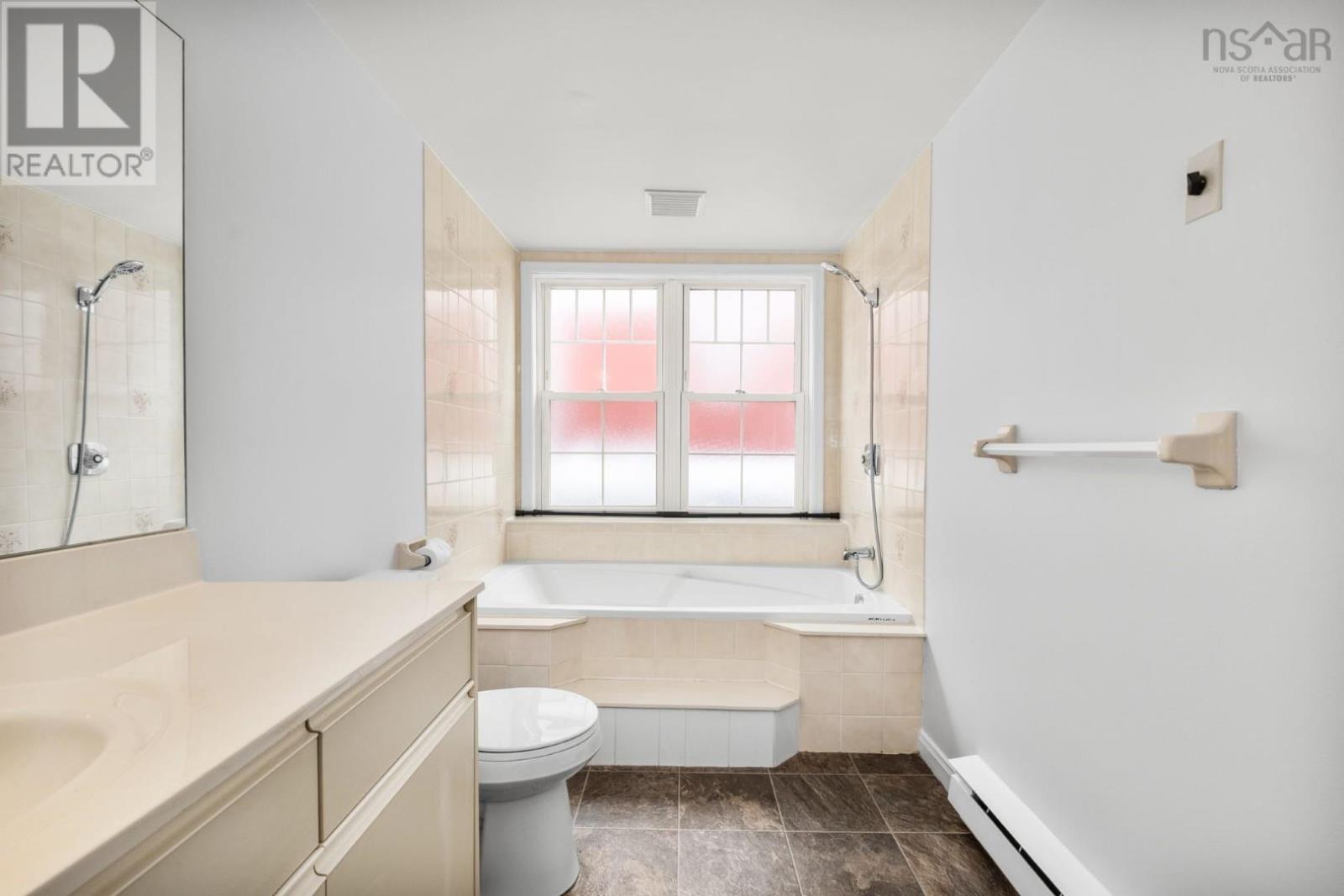 422 96 Moirs Mill Road, Bedford, Nova Scotia  B4A 3Y2 - Photo 27 - 202606545