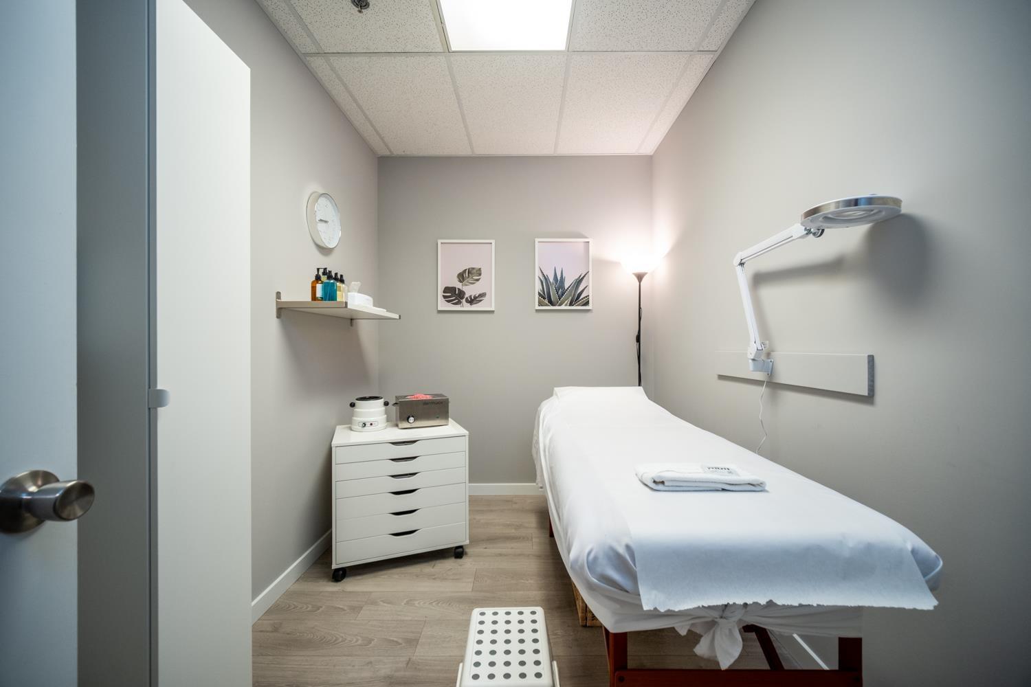 19897 56 Avenue, Langley, British Columbia  V3A 3Y1 - Photo 5 - C8077631