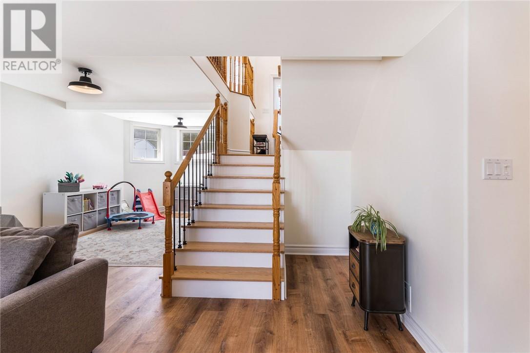 105 Gardenvale Court, Sudbury, Ontario  P3A 5X1 - Photo 29 - 2127037