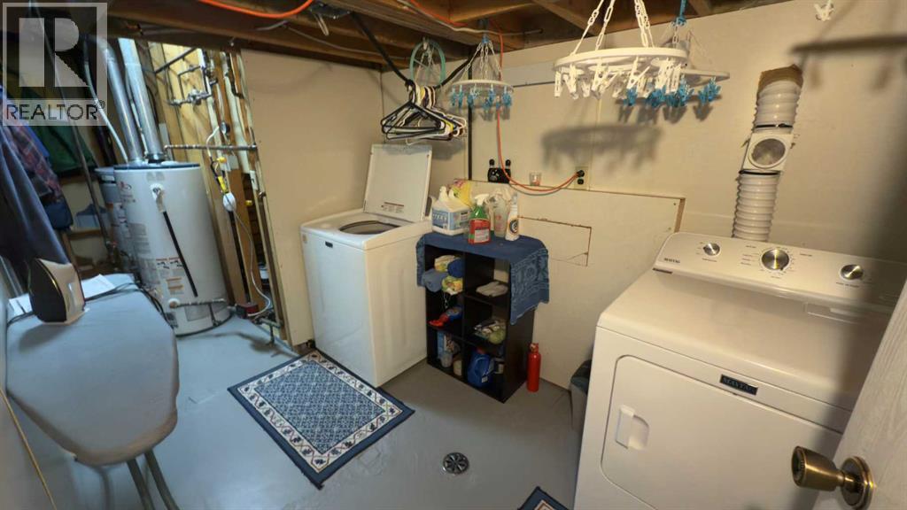 313 3 Avenue E, Hanna, Alberta  T0J 1P0 - Photo 36 - A2291761