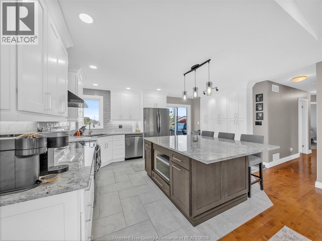 120 Higgins, Amherstburg, Ontario  N9V 4C6 - Photo 5 - 26007398