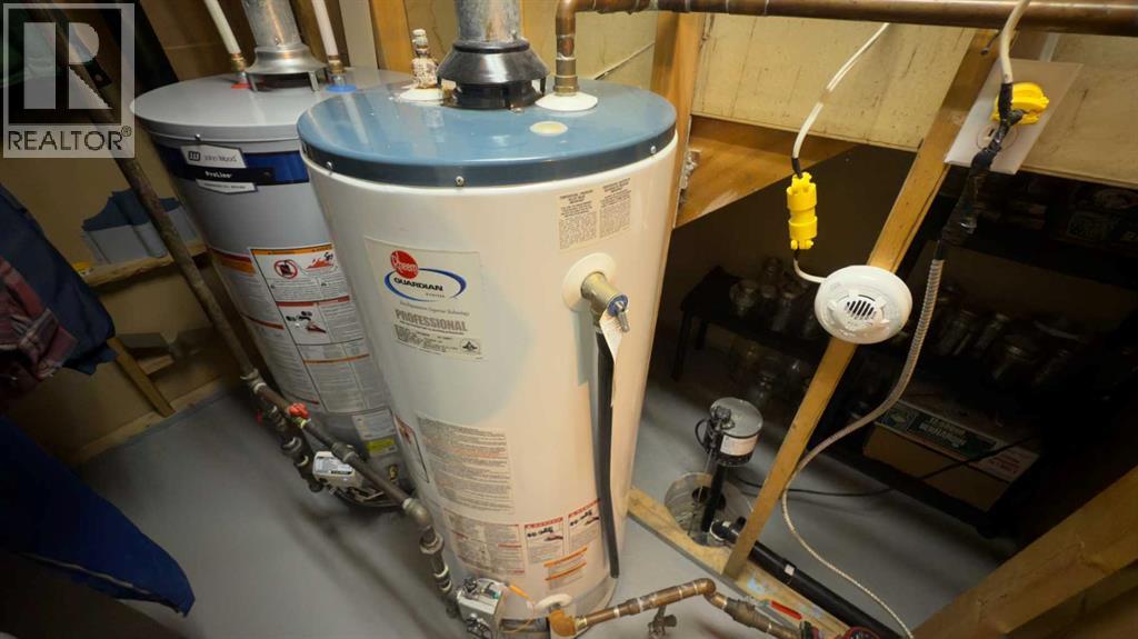 313 3 Avenue E, Hanna, Alberta  T0J 1P0 - Photo 34 - A2291761