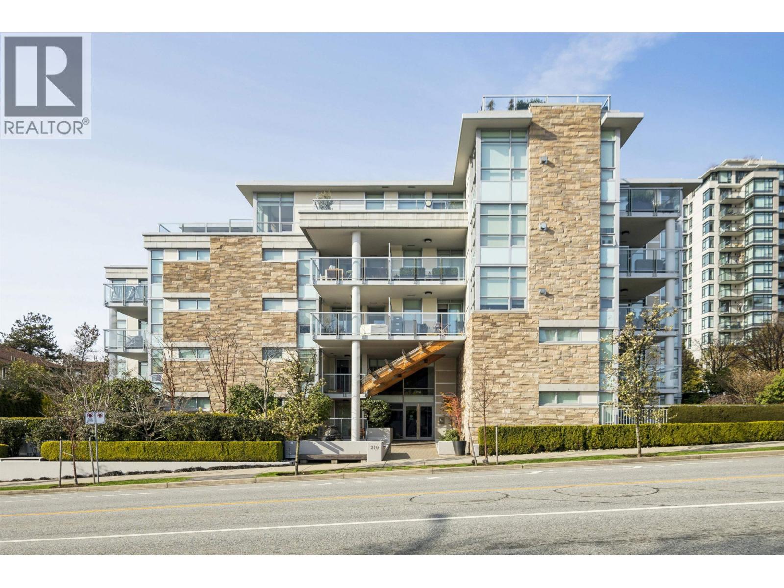 406 210 W 13 Street, North Vancouver, British Columbia  V7M 1N7 - Photo 23 - R3108370