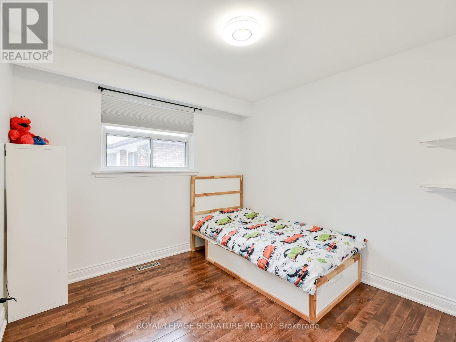 1195 Chada Avenue, Mississauga, Ontario  L5C 1P8 - Photo 20 - W12971760