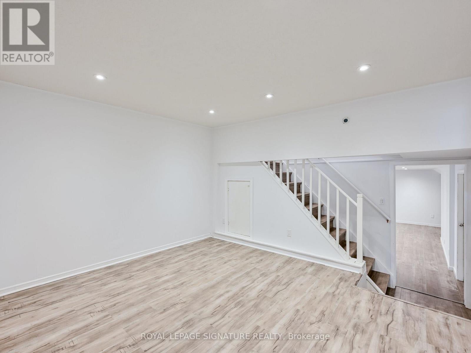 1195 Chada Avenue, Mississauga, Ontario  L5C 1P8 - Photo 24 - W12971760