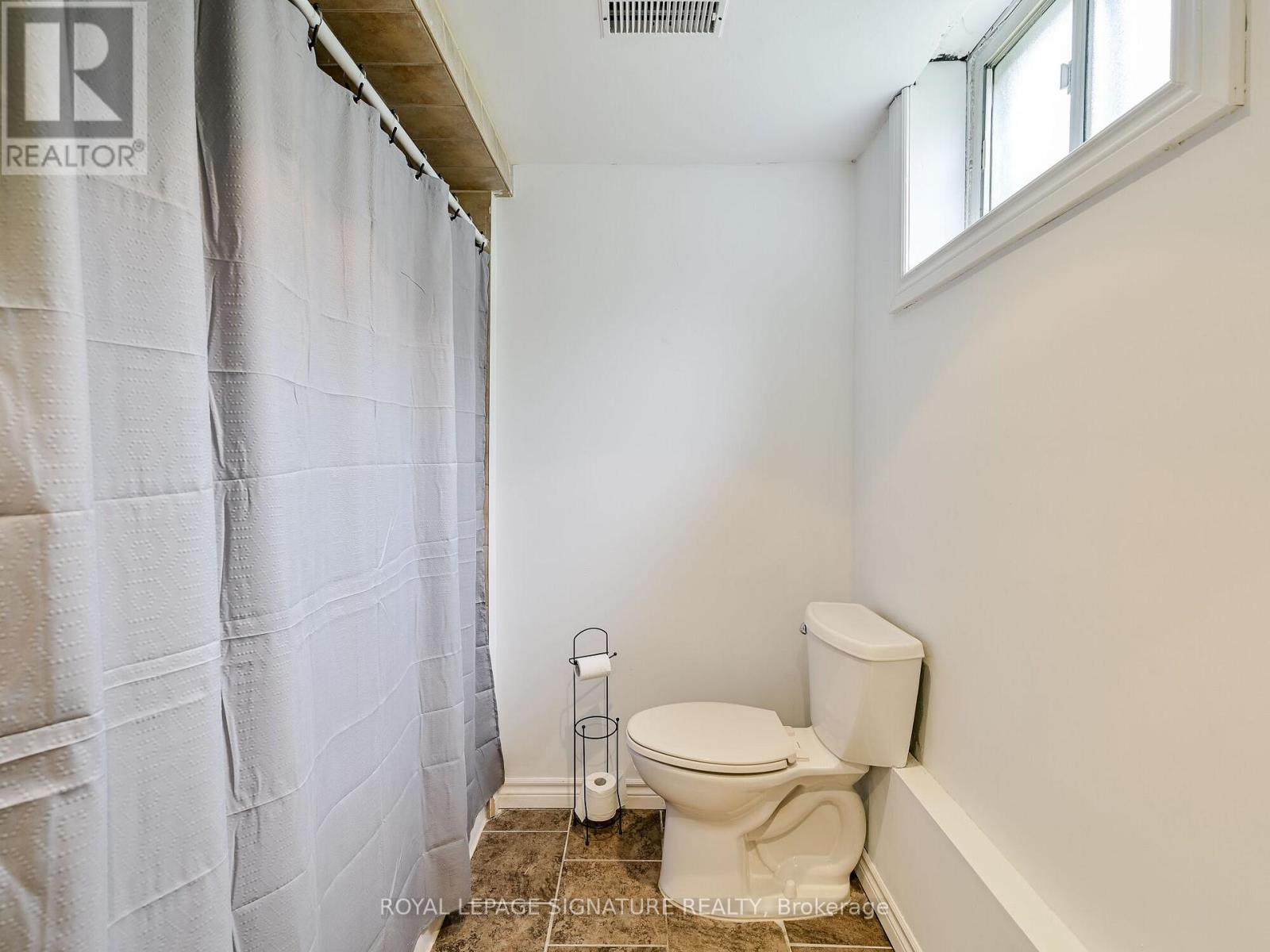 1195 Chada Avenue, Mississauga, Ontario  L5C 1P8 - Photo 31 - W12971760