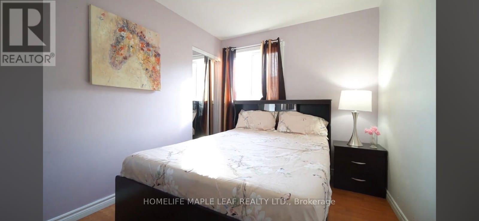 114 Skegby Road, Brampton, Ontario  L6V 2T9 - Photo 6 - W12971780