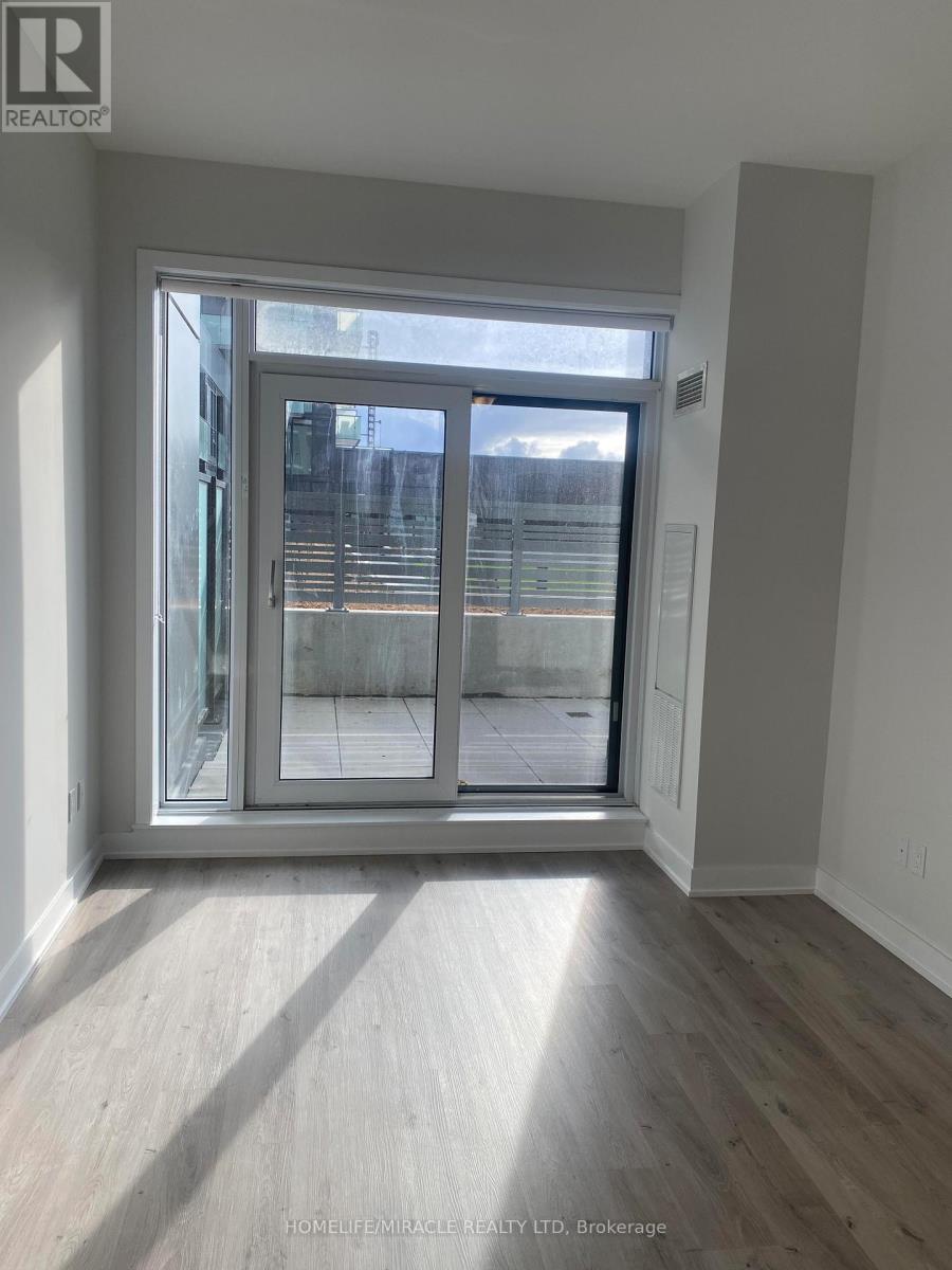 513 - 430 Square One Drive, Mississauga, Ontario  L5B 3Y1 - Photo 8 - W12971810