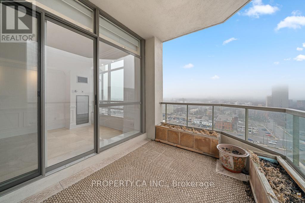 Ph11 - 75 King Street E, Mississauga, Ontario  L5A 4G5 - Photo 13 - W12971822