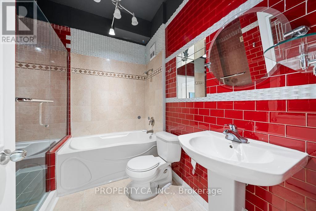 Ph11 - 75 King Street E, Mississauga, Ontario  L5A 4G5 - Photo 5 - W12971822