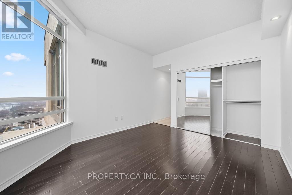 Ph11 - 75 King Street E, Mississauga, Ontario  L5A 4G5 - Photo 7 - W12971822