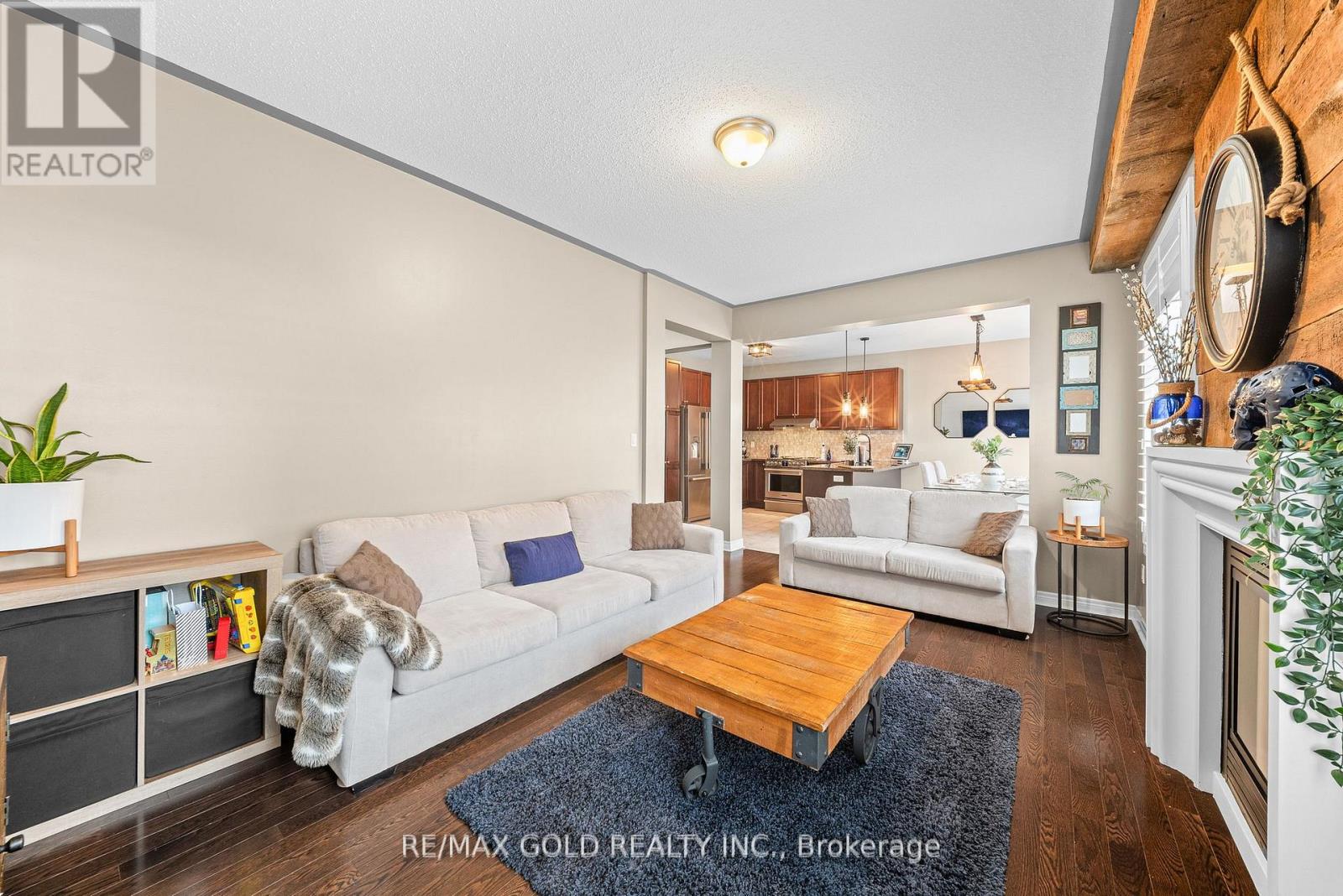 9 Fringetree Road, Brampton, Ontario  L6R 0B6 - Photo 21 - W12971834