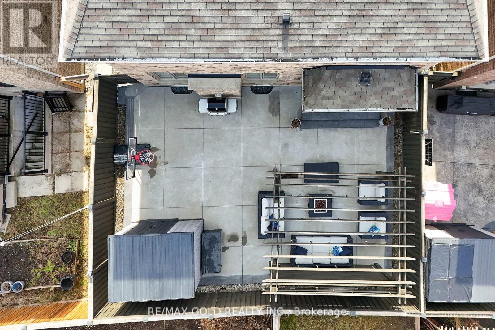 9 Fringetree Road, Brampton, Ontario  L6R 0B6 - Photo 45 - W12971834