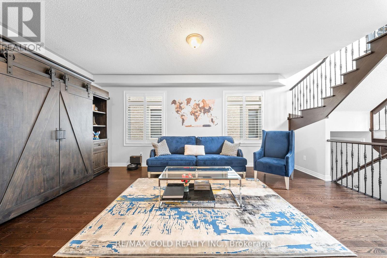 9 Fringetree Road, Brampton, Ontario  L6R 0B6 - Photo 9 - W12971834