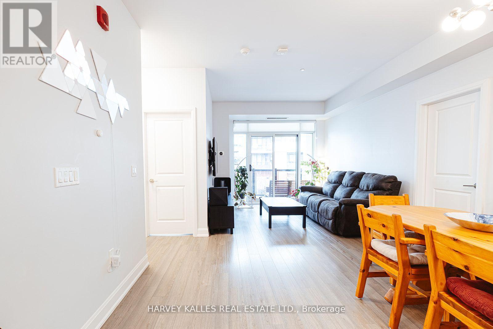 227 - 216 Oak Park Boulevard, Oakville, Ontario  L6H 0K3 - Photo 31 - W12971846