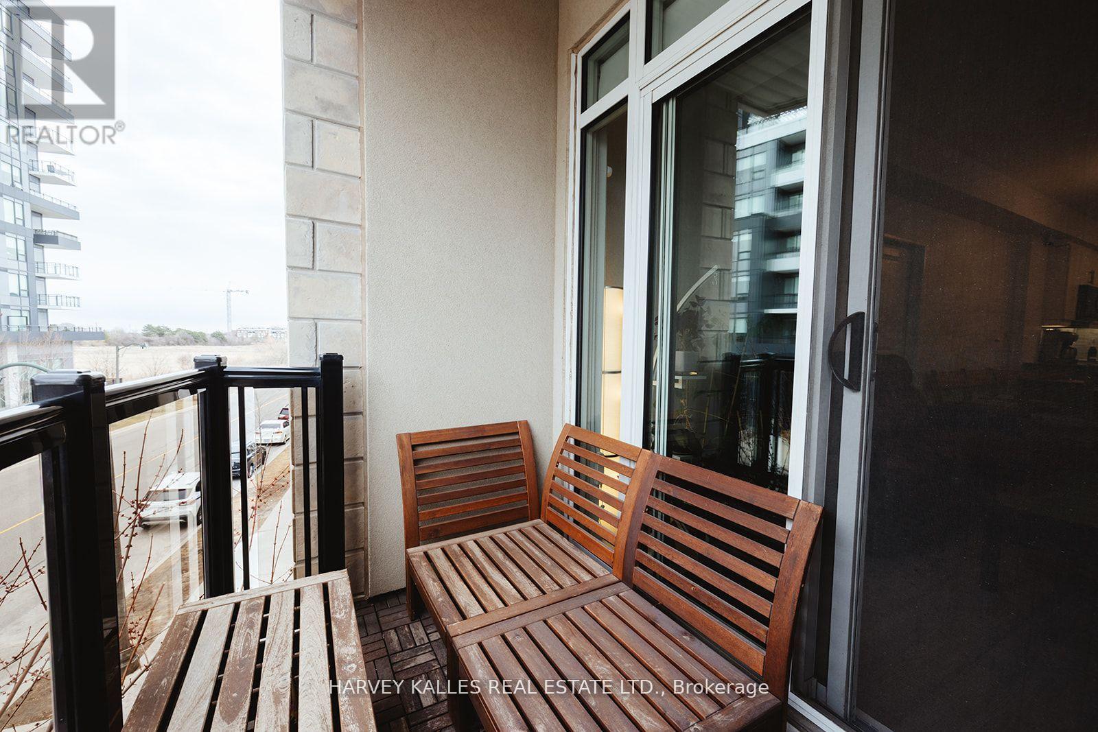 227 - 216 Oak Park Boulevard, Oakville, Ontario  L6H 0K3 - Photo 38 - W12971846