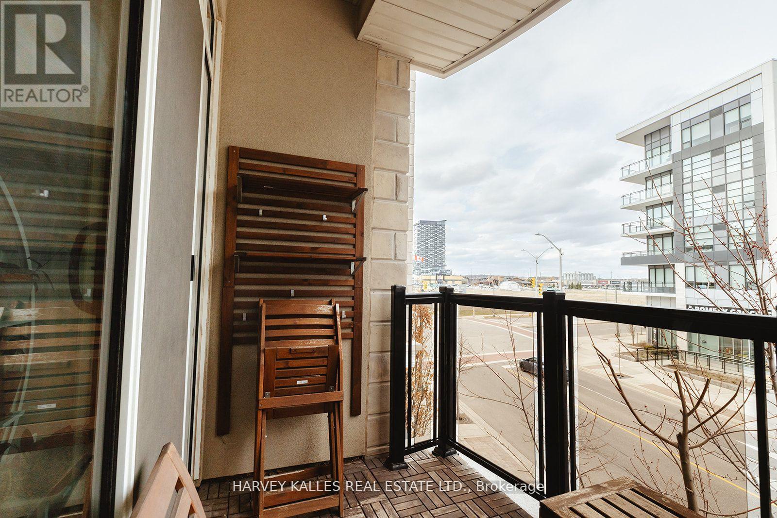 227 - 216 Oak Park Boulevard, Oakville, Ontario  L6H 0K3 - Photo 39 - W12971846