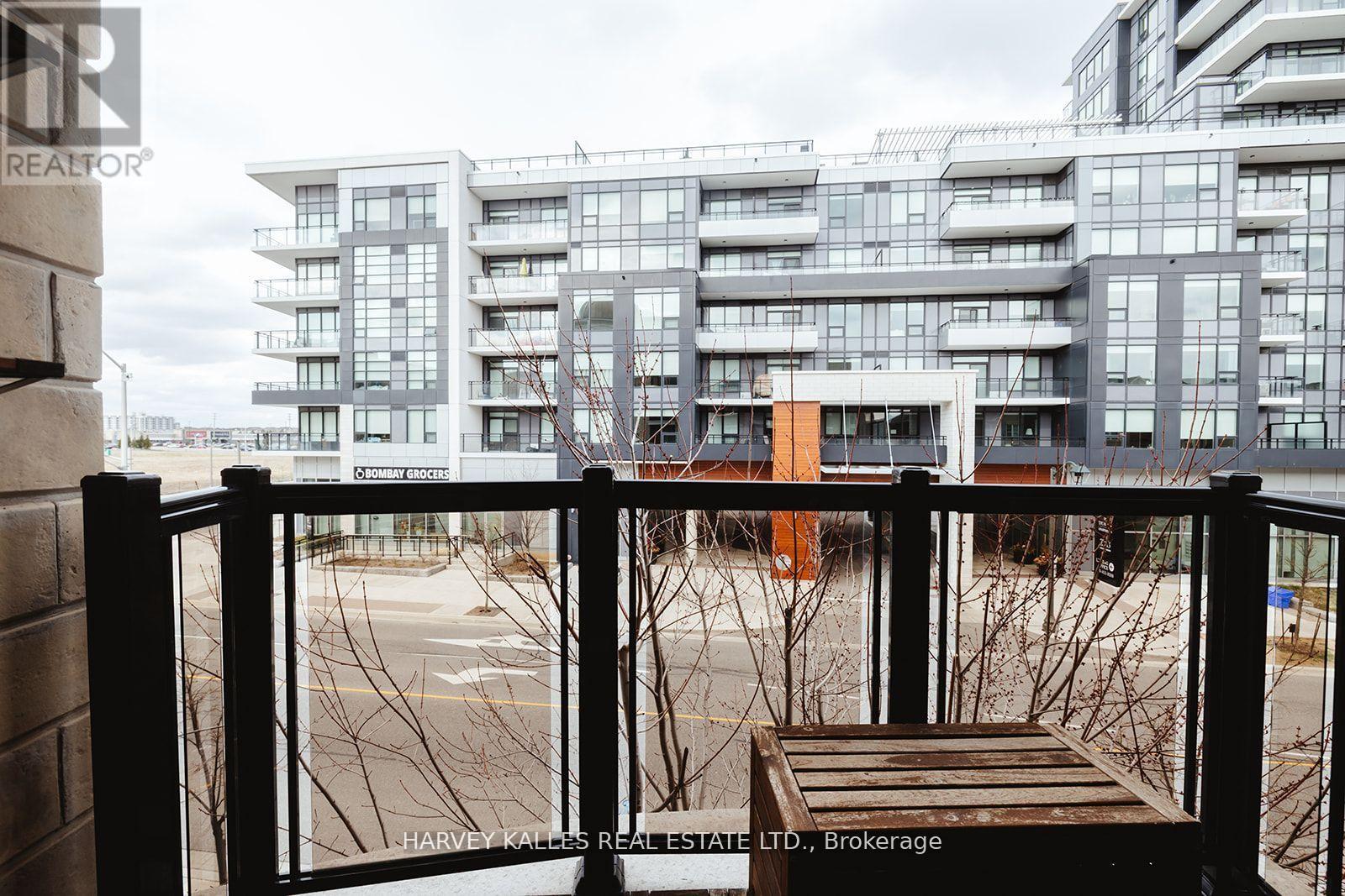 227 - 216 Oak Park Boulevard, Oakville, Ontario  L6H 0K3 - Photo 41 - W12971846