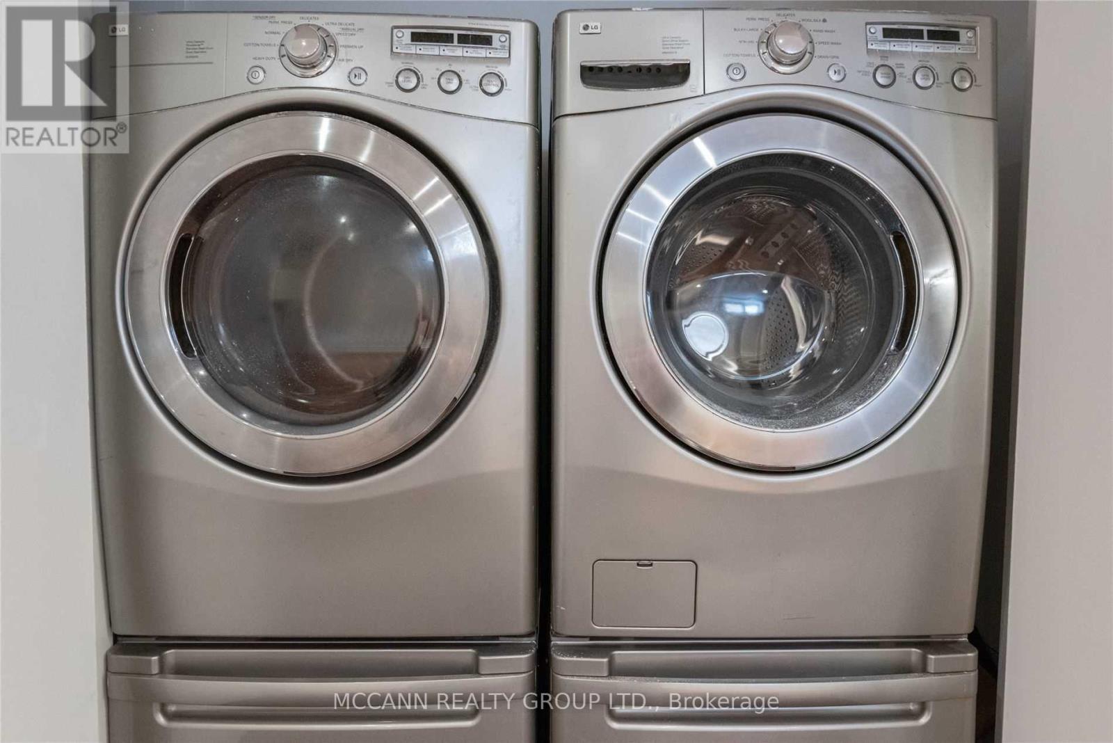 Basement - 114 Belgravia Avenue, Toronto, Ontario  M6E 2M5 - Photo 14 - W12971856