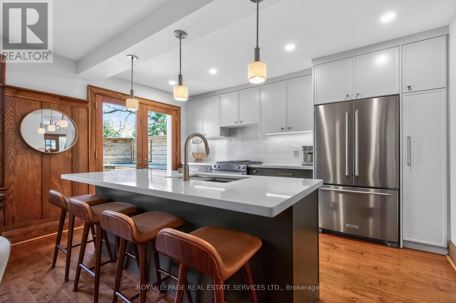 139 Evans Avenue, Toronto, Ontario  M6S 3V9 - Photo 14 - W12971866