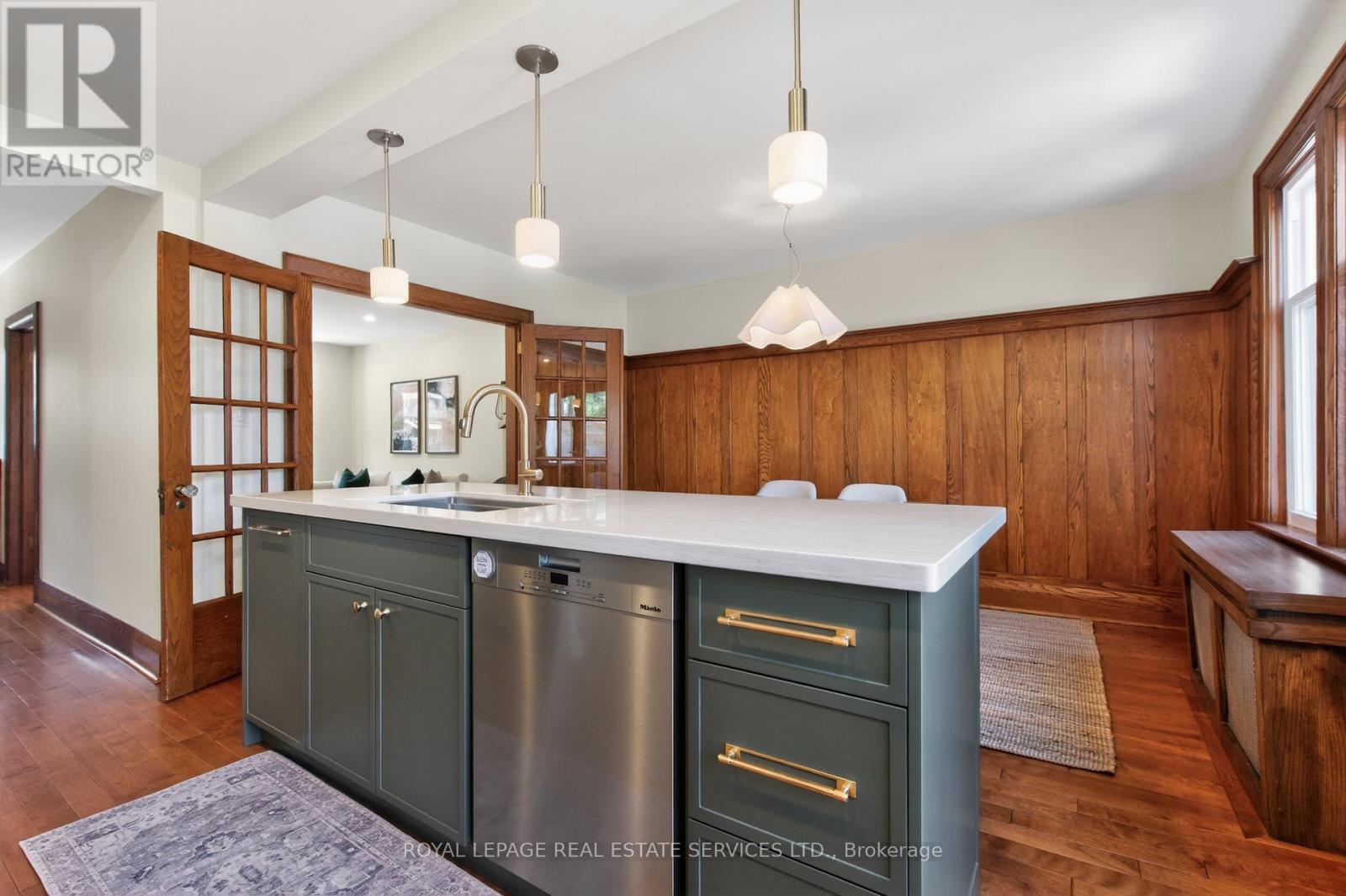 139 Evans Avenue, Toronto, Ontario  M6S 3V9 - Photo 17 - W12971866