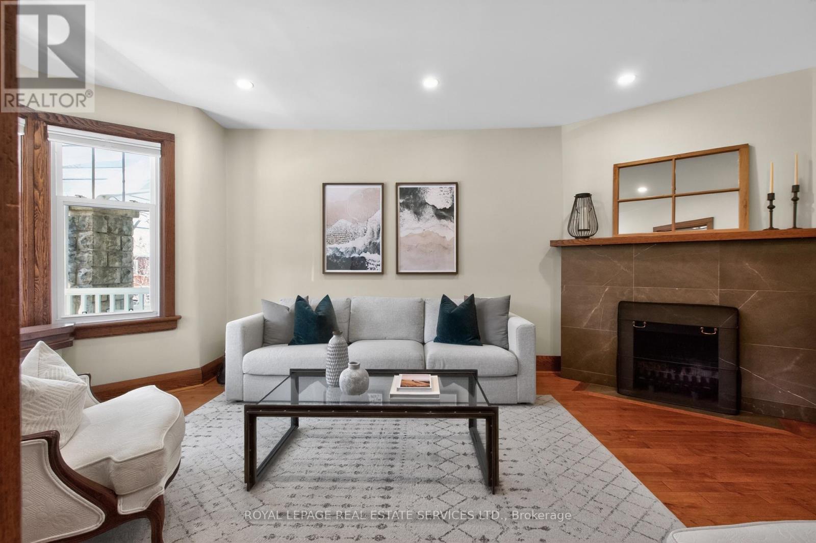 139 Evans Avenue, Toronto, Ontario  M6S 3V9 - Photo 4 - W12971866