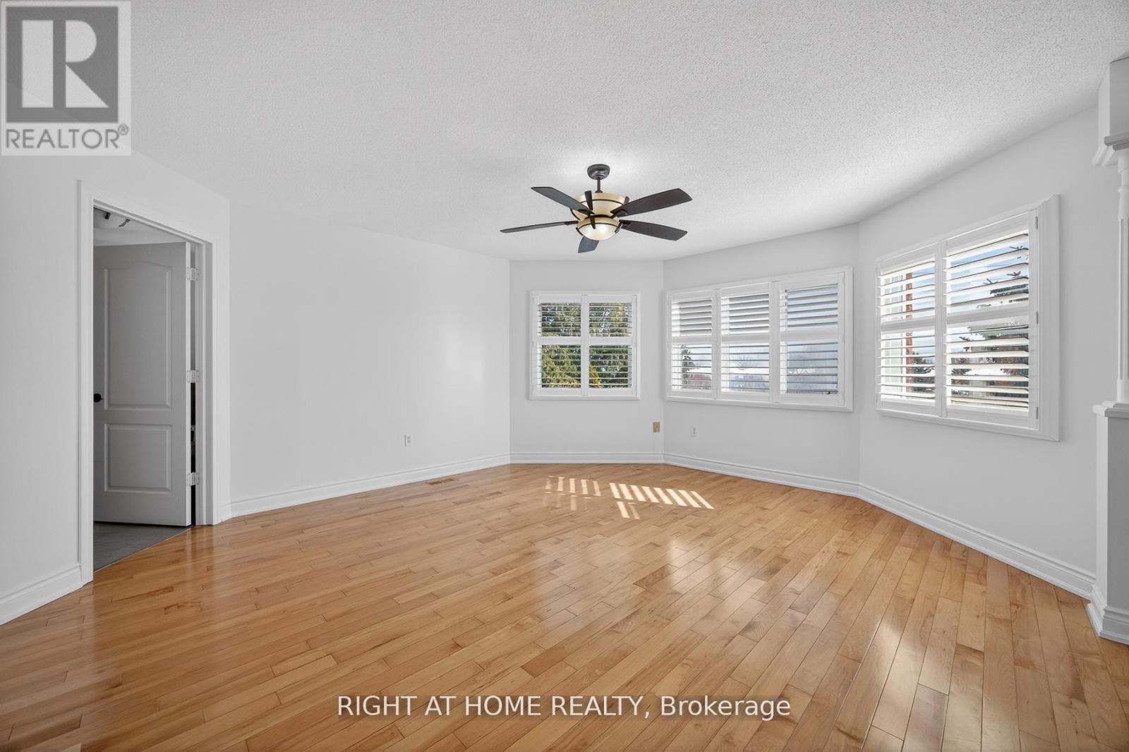 2013 Rosemount Crescent, Oakville, Ontario  L6M 3A5 - Photo 15 - W12971900