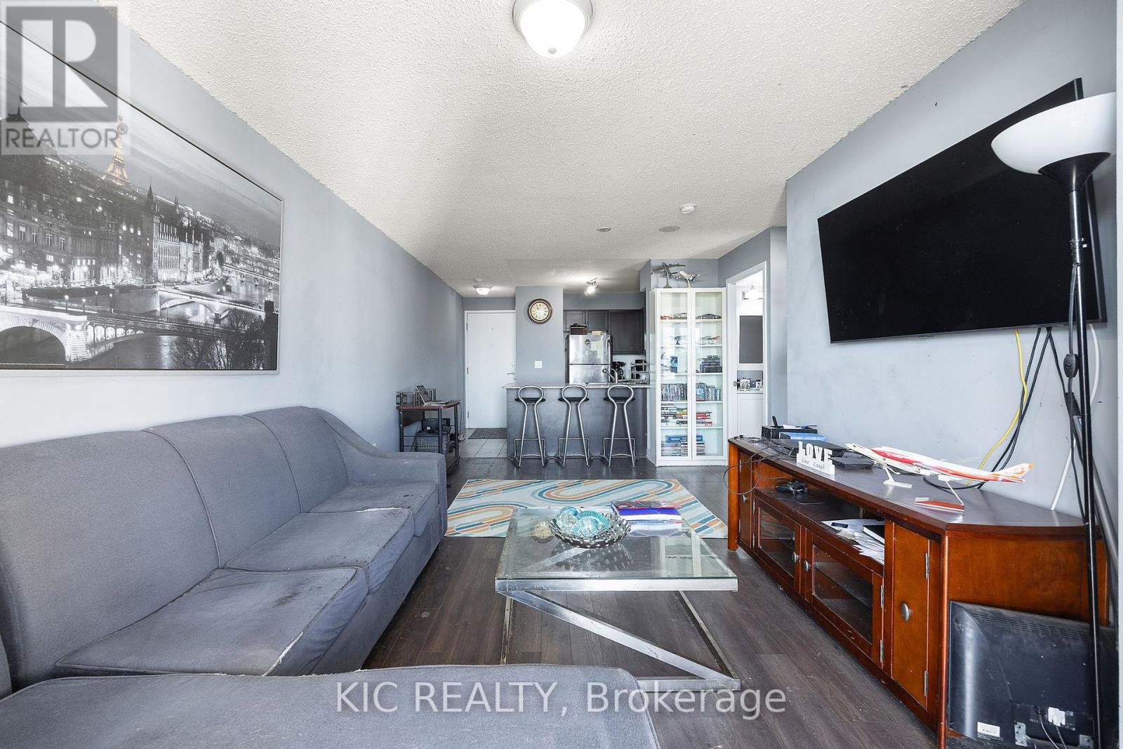 901 - 812 Lansdowne Avenue, Toronto, Ontario  M6H 4K5 - Photo 6 - W12971904