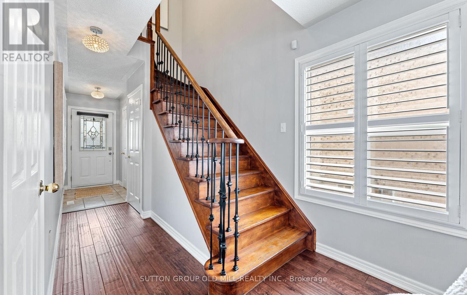 15 Katrina Court, Toronto, Ontario  M6L 3G3 - Photo 15 - W12971908