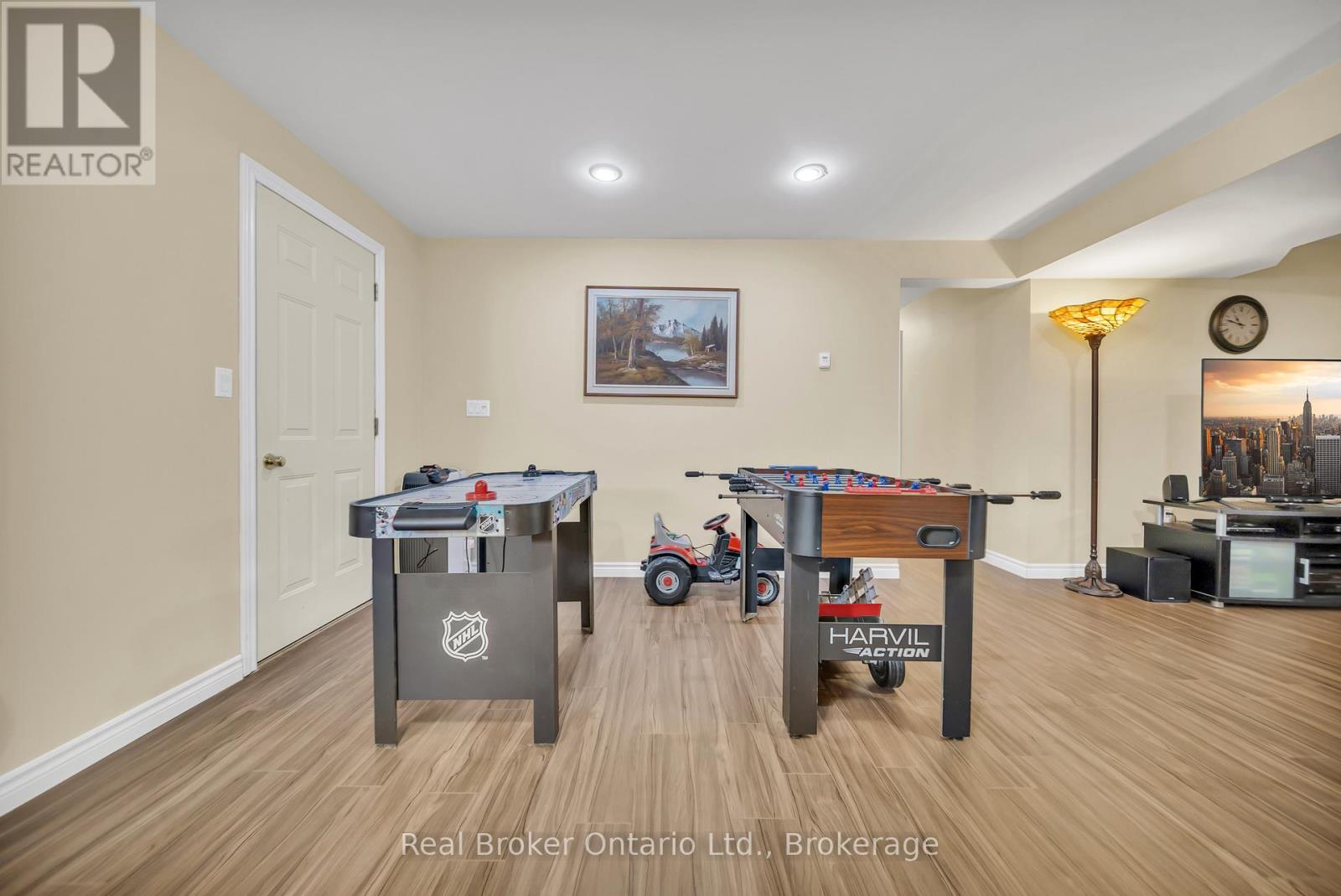 44611 Perth Line 86 Line, Huron East, Ontario  N4W 3G6 - Photo 33 - X12826386