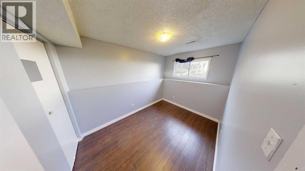 9256 111 Avenue, Grande Prairie, Alberta  T8V 3G2 - Photo 11 - A2299799