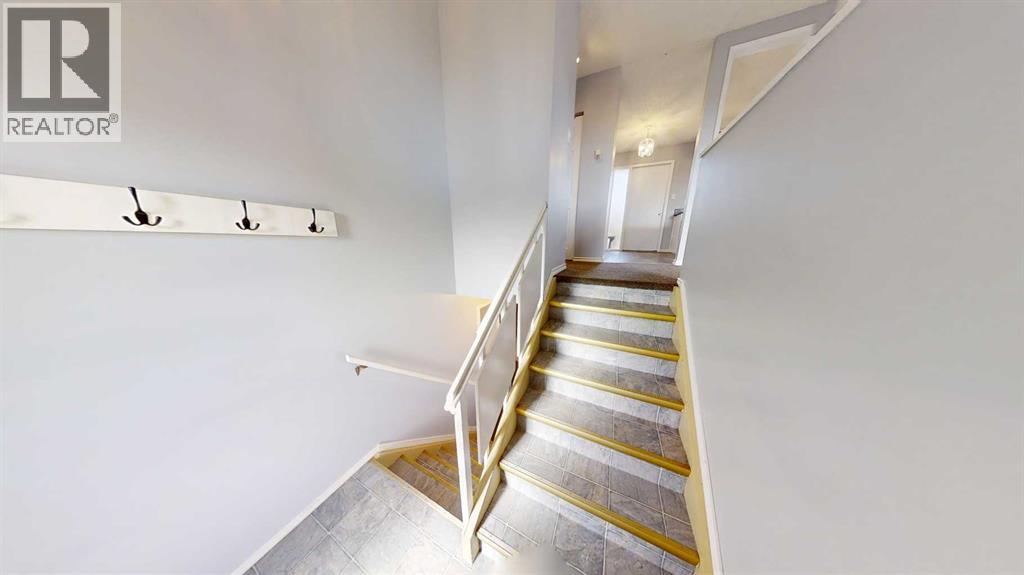 9256 111 Avenue, Grande Prairie, Alberta  T8V 3G2 - Photo 2 - A2299799