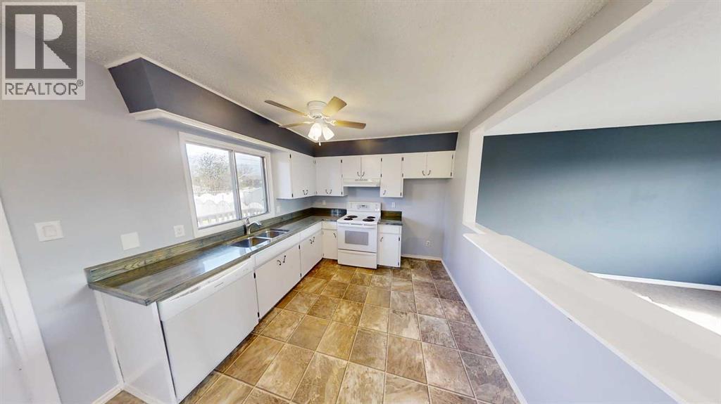 9256 111 Avenue, Grande Prairie, Alberta  T8V 3G2 - Photo 4 - A2299799