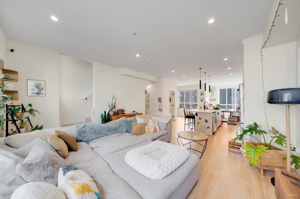 58 7670 207 Street, Langley, British Columbia  V2Y 3N7 - Photo 3 - R3108545