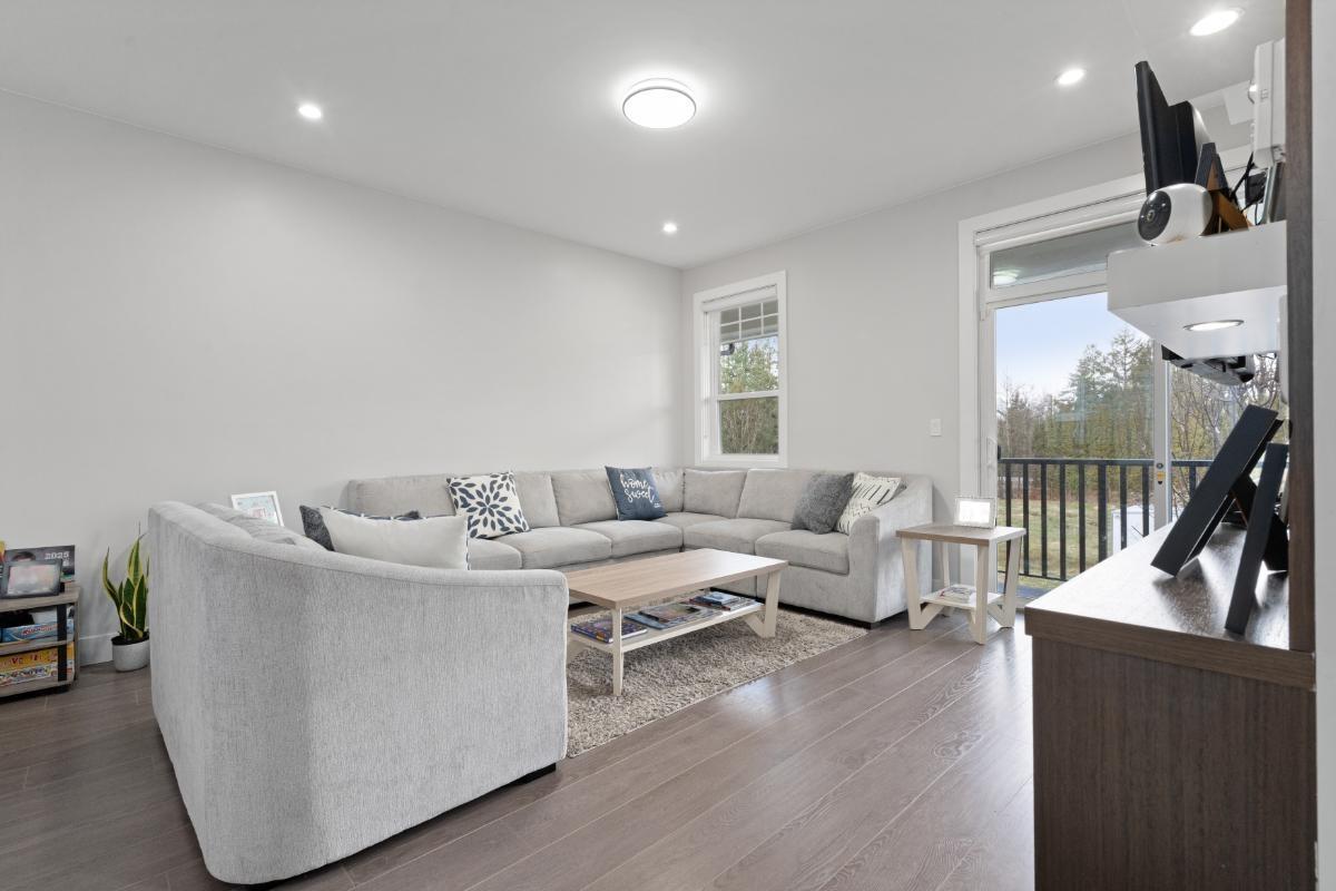 18 7410 194 Street, Surrey, British Columbia  V4N 6E1 - Photo 9 - R3108555