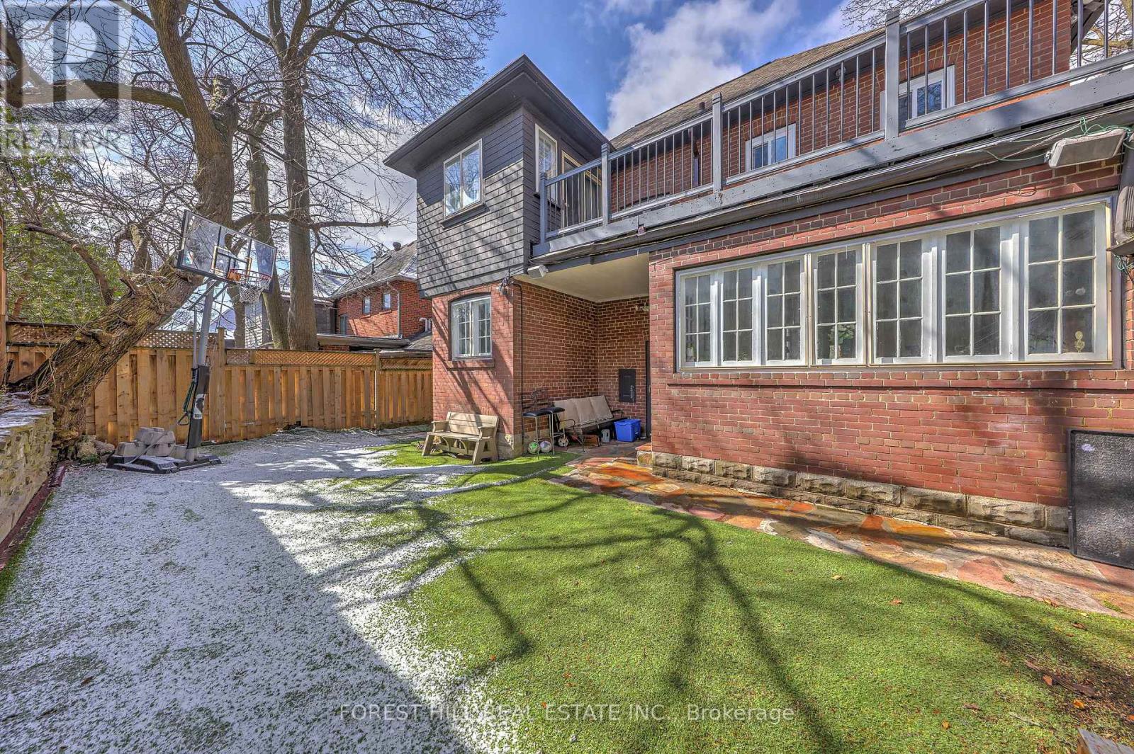 607 SPADINA ROAD Toronto (Forest Hill South), ON M5P 2X1