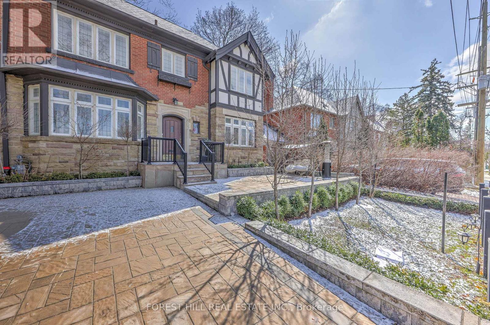 607 Spadina Road, Toronto, Ontario  M5P 2X1 - Photo 42 - C12971490