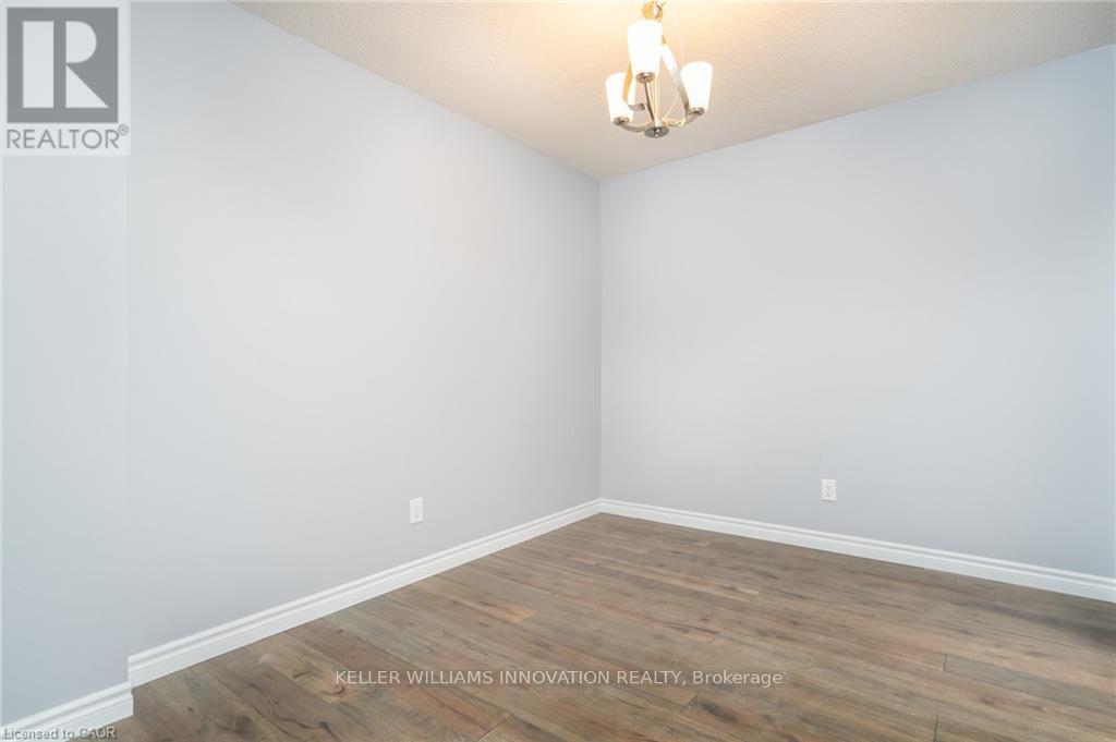 42 Wilsonview Avenue, Guelph, Ontario N1G 2Z9 - Photo 9 - X12971772