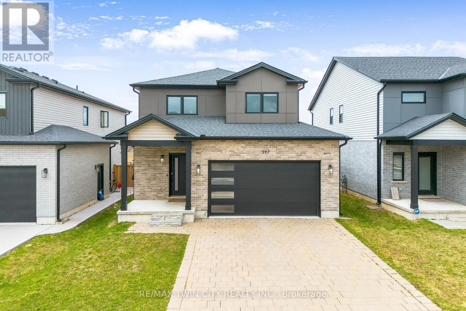 297 MIDDLETON AVENUE W, London South, Ontario