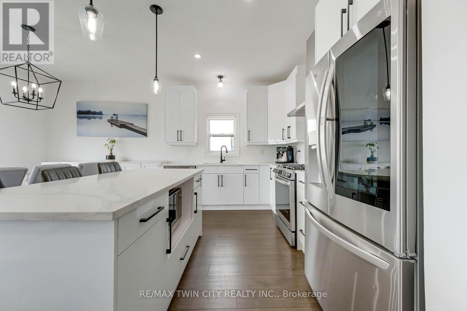 297 Middleton Avenue W, London South, Ontario  N6L 0G1 - Photo 10 - X12971820