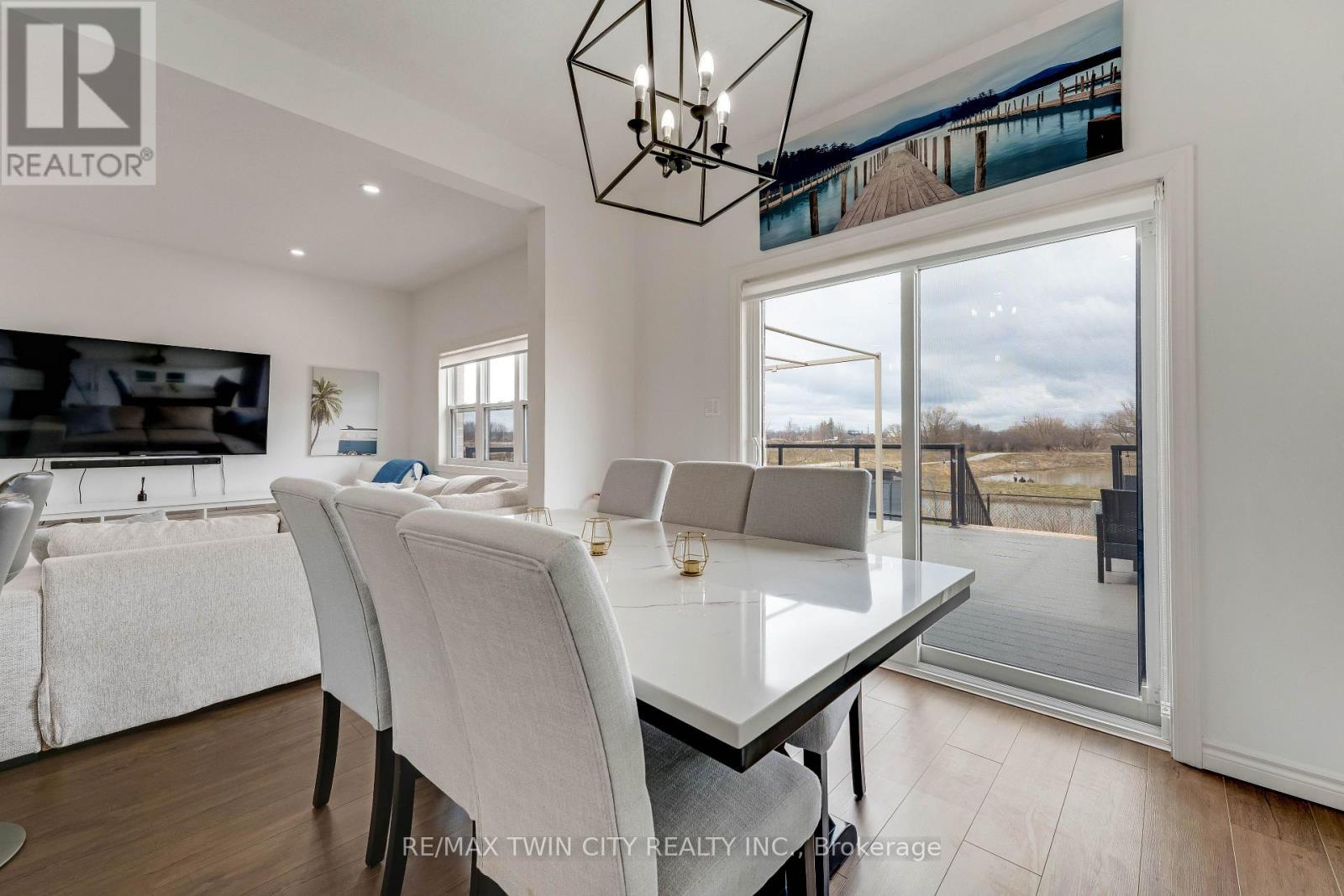 297 Middleton Avenue W, London South, Ontario  N6L 0G1 - Photo 14 - X12971820