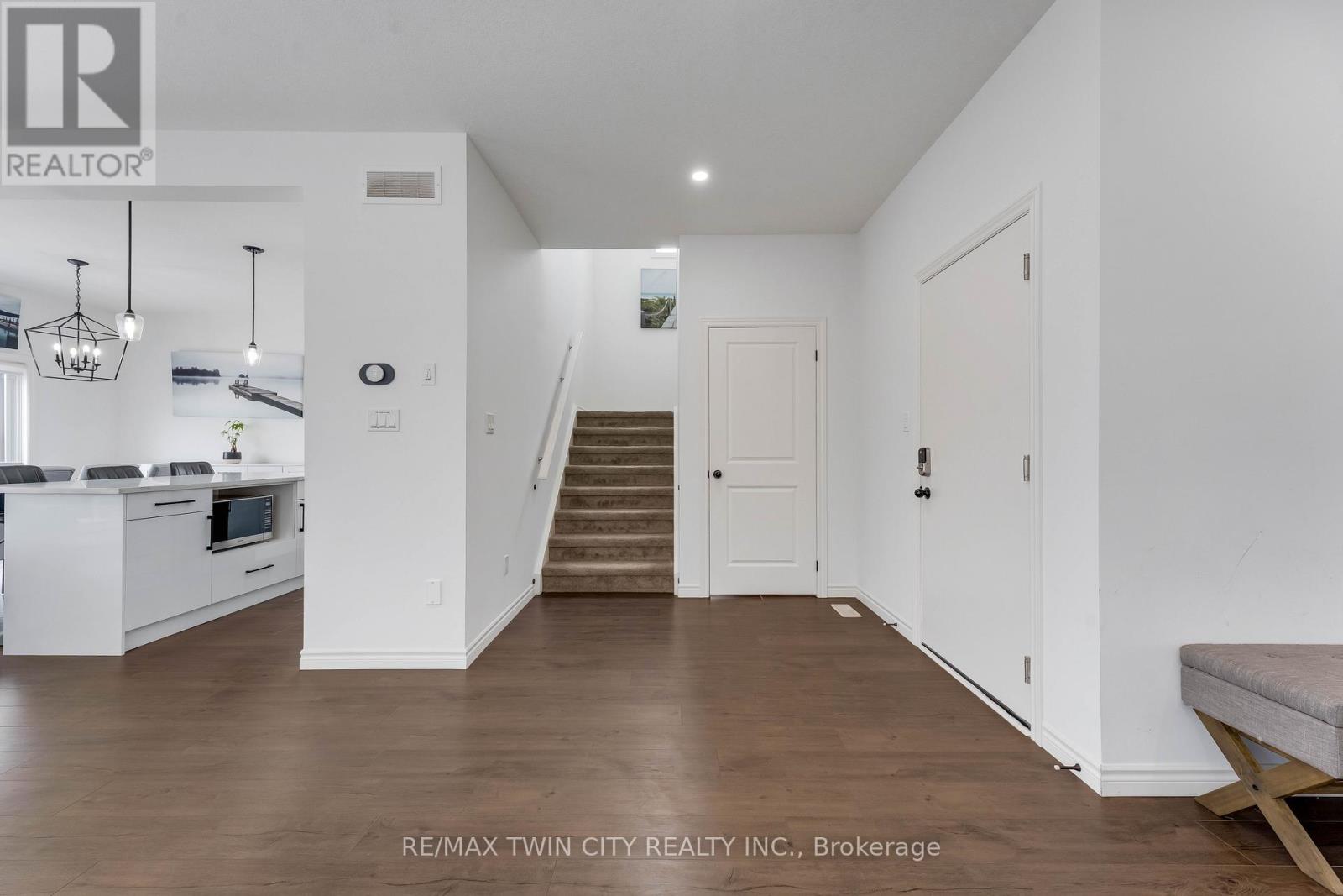 297 Middleton Avenue W, London South, Ontario  N6L 0G1 - Photo 15 - X12971820