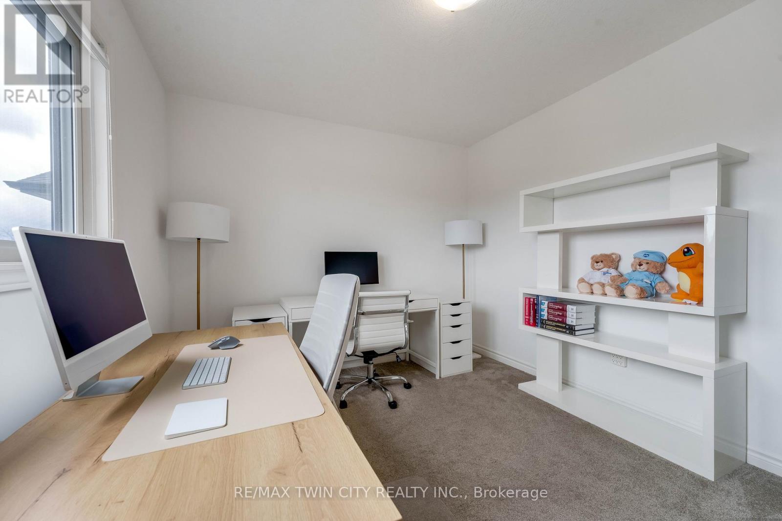 297 Middleton Avenue W, London South, Ontario  N6L 0G1 - Photo 29 - X12971820