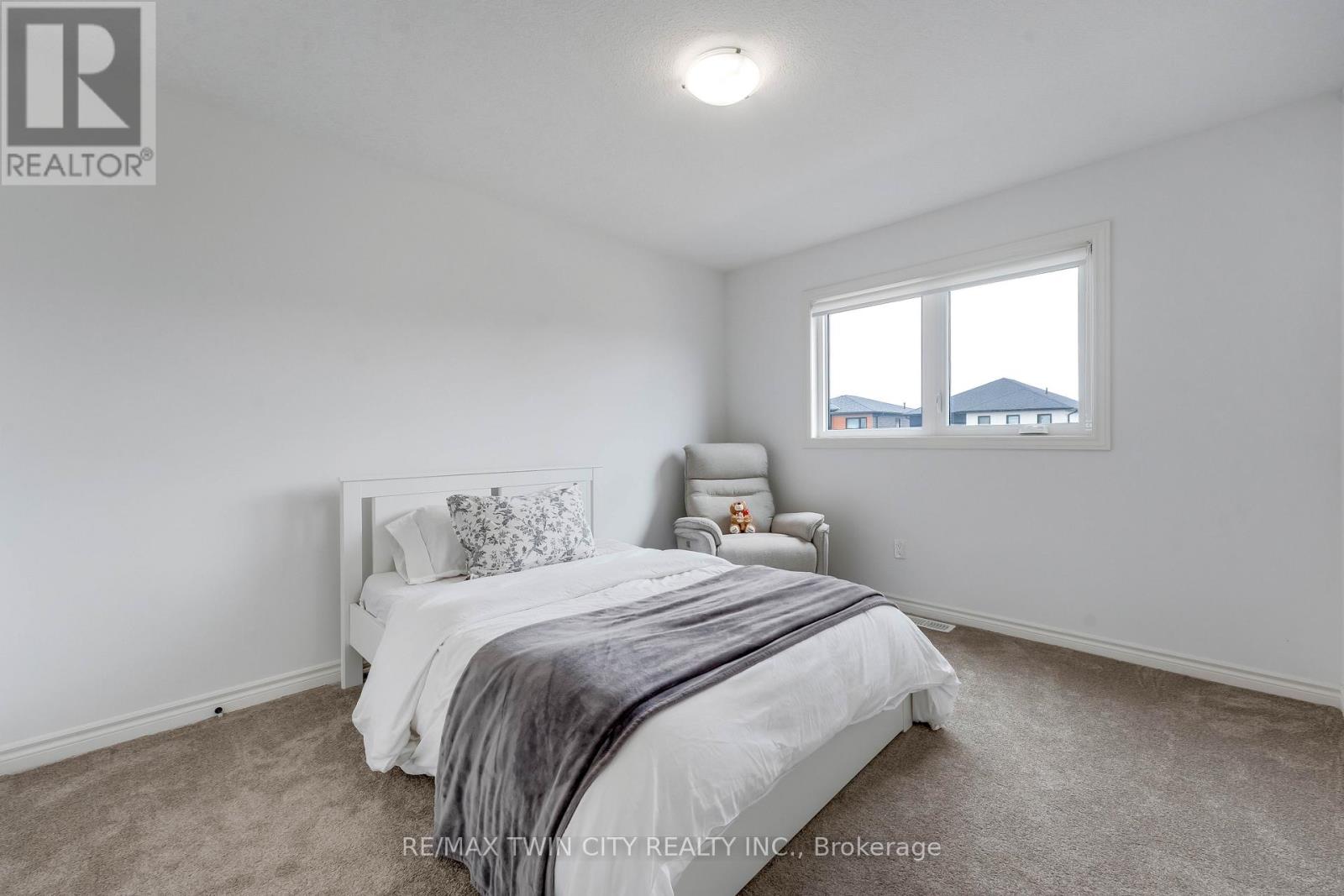 297 Middleton Avenue W, London South, Ontario  N6L 0G1 - Photo 31 - X12971820