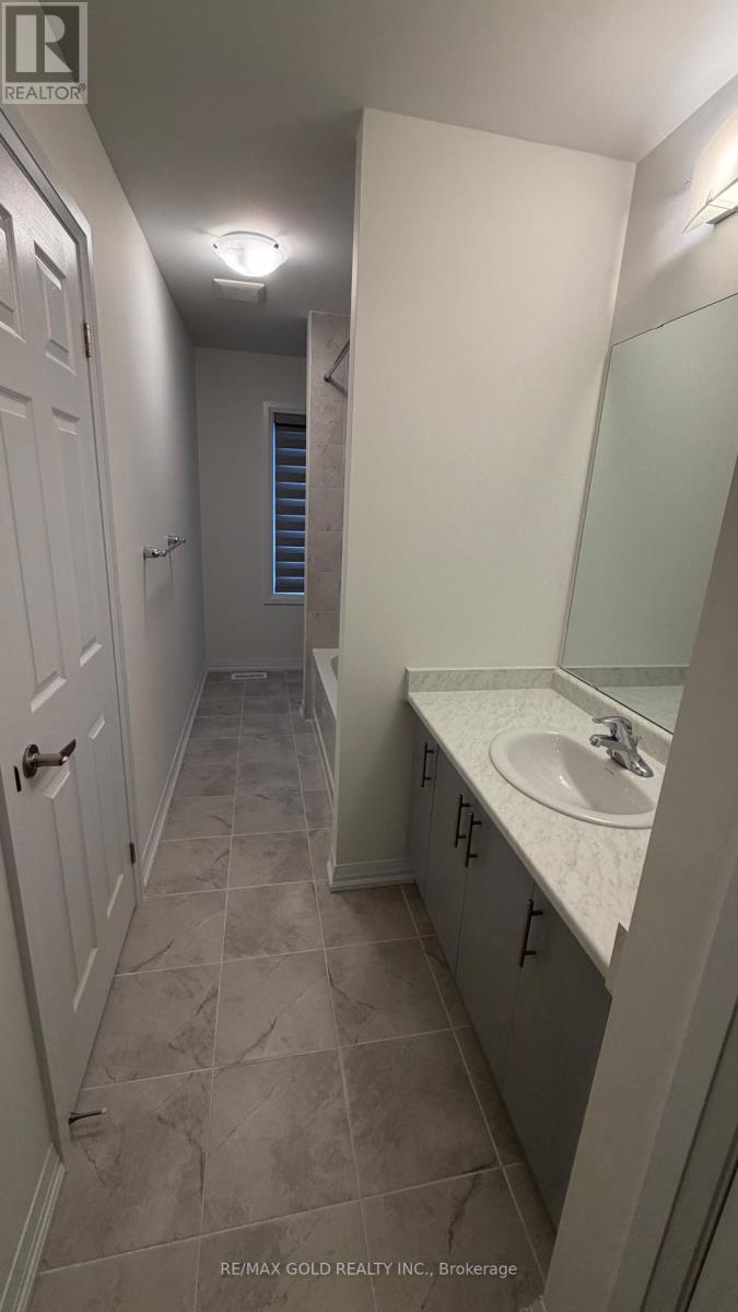 134 Adeline Crescent, Woolwich, Ontario  N0B 1M0 - Photo 10 - X12971902