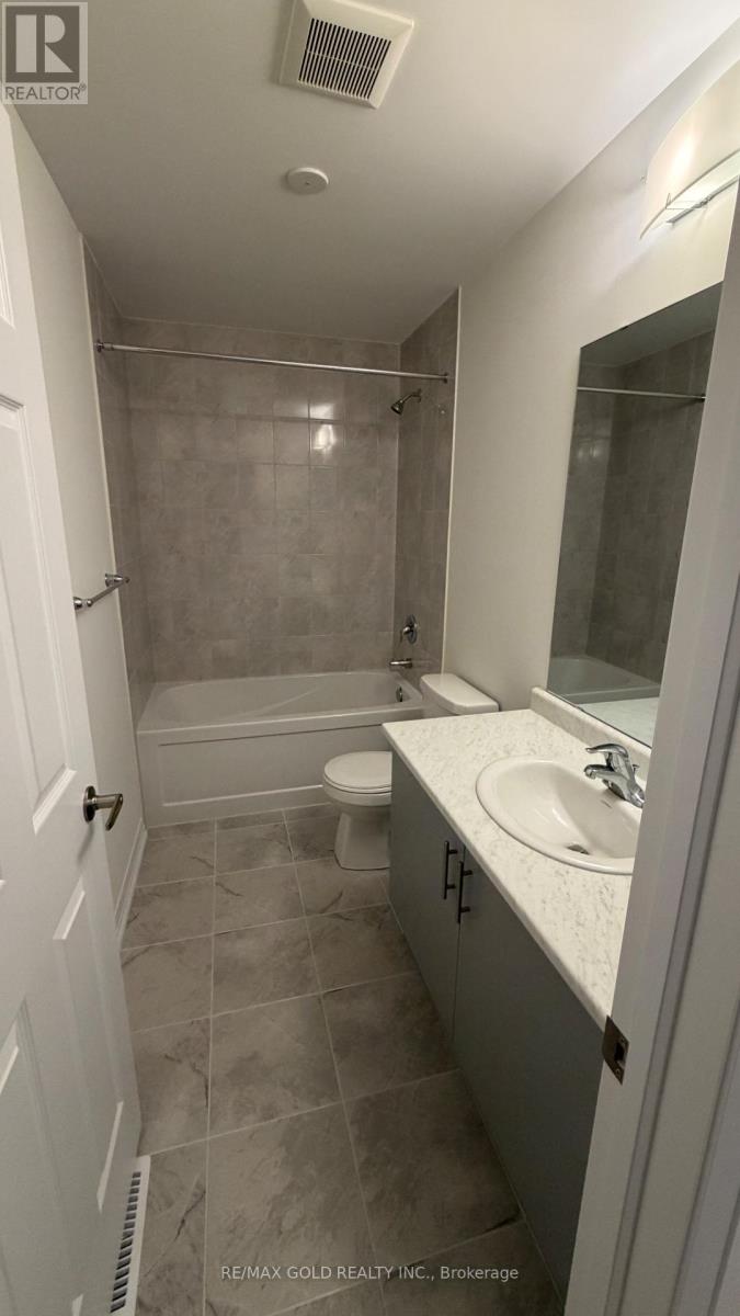 134 Adeline Crescent, Woolwich, Ontario  N0B 1M0 - Photo 12 - X12971902