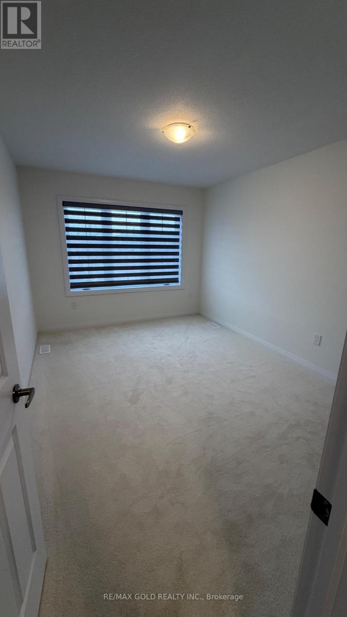 134 Adeline Crescent, Woolwich, Ontario  N0B 1M0 - Photo 9 - X12971902